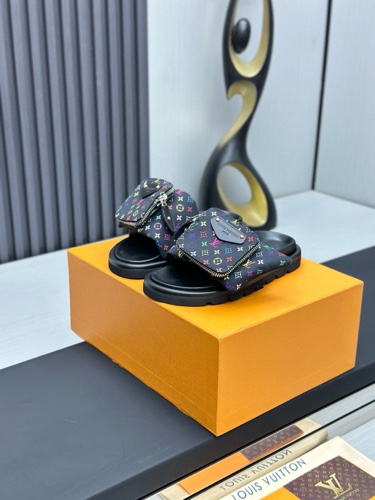 Louis Vuitton Pool Pillow Comfort sandals-44